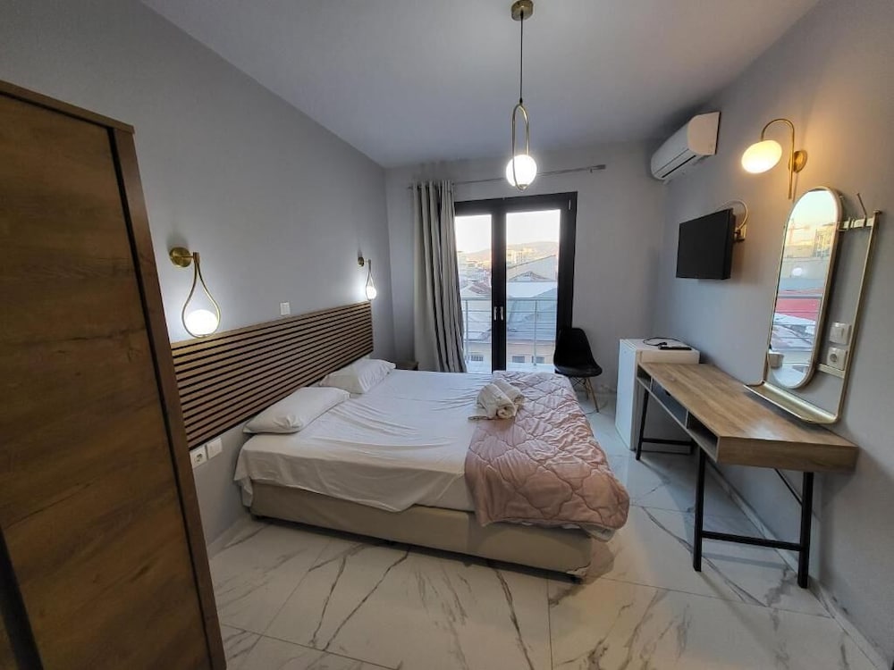 Classic Double Room, Balcony
