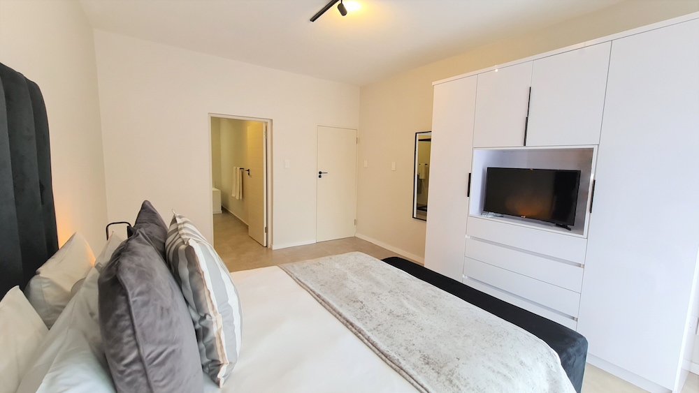 Executive Apartment photo 1