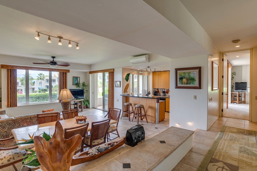 Villa, 2 Bedrooms, Ocean View (2 Bath) photo 1