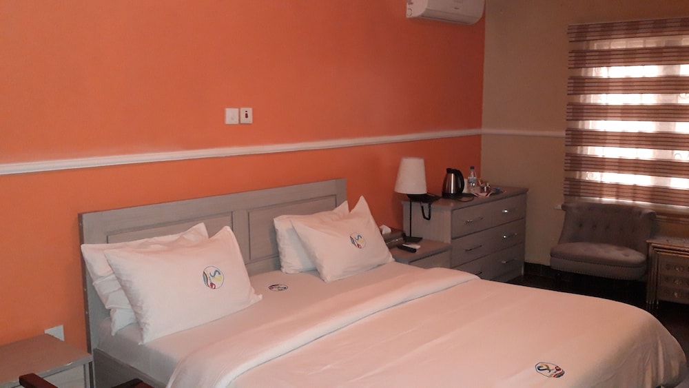 Superior Single Room
