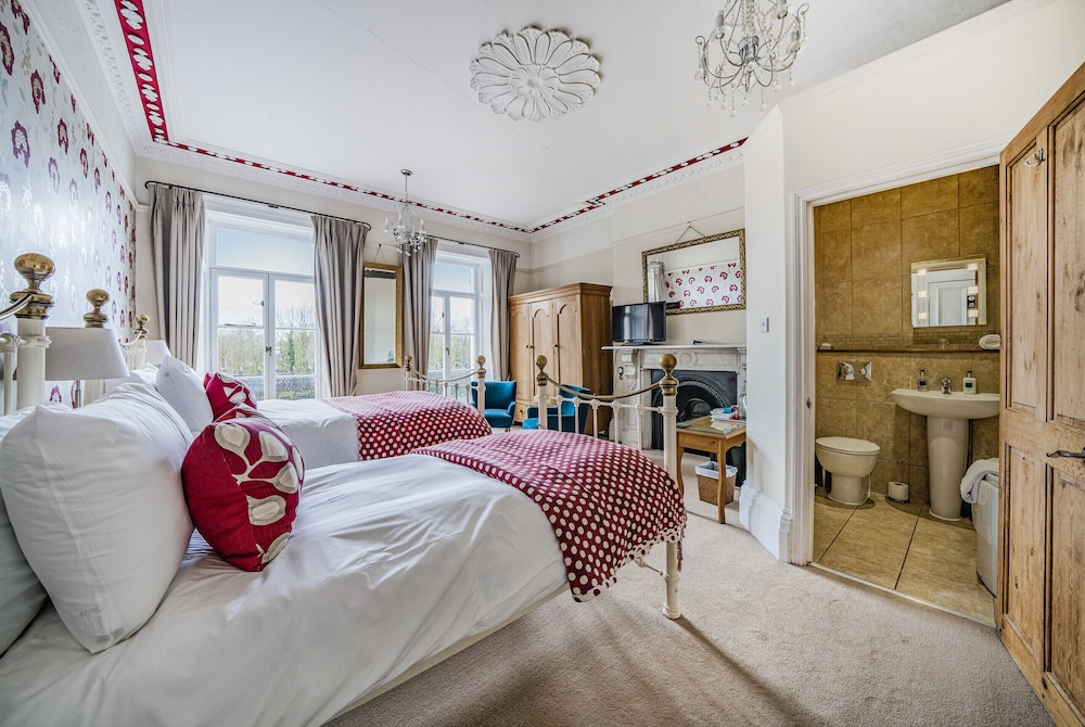 Superior Double or Twin Room, Ensuite (Room 5)