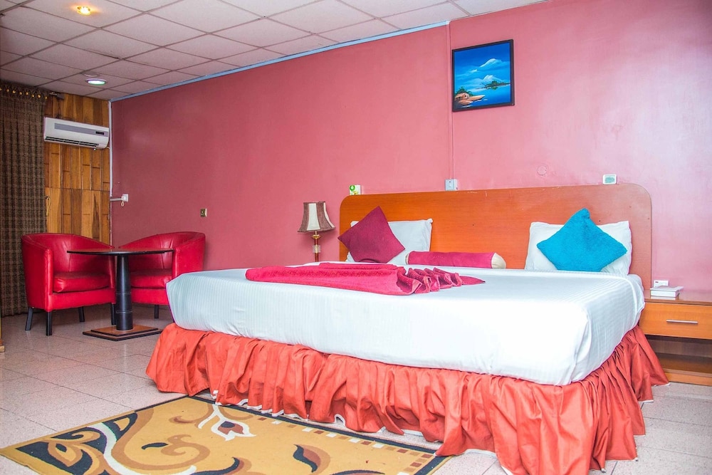 Executive Suite photo 1