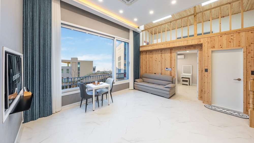 Basic Room, 2 Bedrooms (STAY1(Ocean view,BBQ)) photo 1