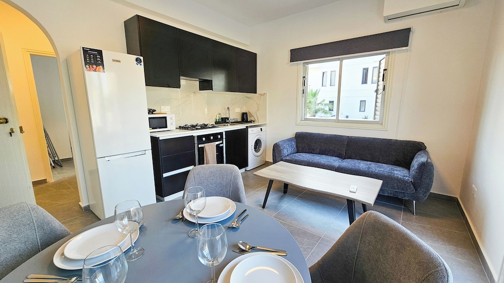 Comfort Apartment, Patio, City View photo 2