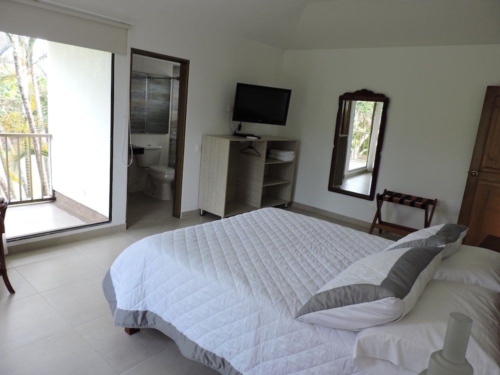 Standard Room photo 3