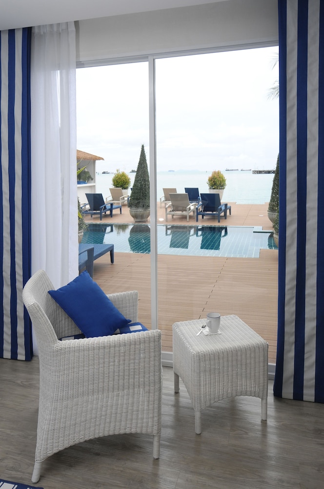 Deluxe Room, Sea View