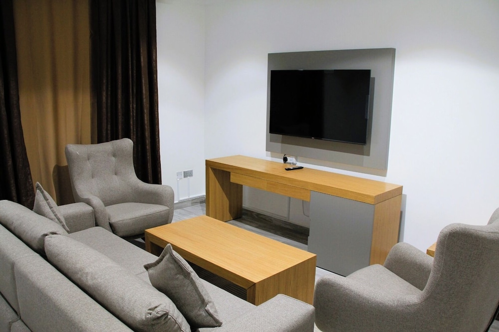 Family Suite - Photo 5