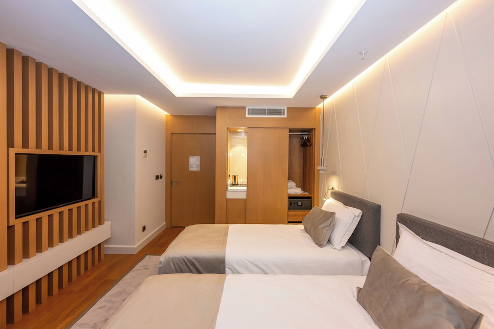 Superior Twin Room photo 1