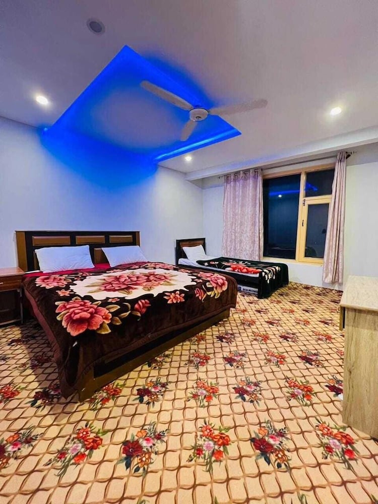 Deluxe Triple Room photo 2
