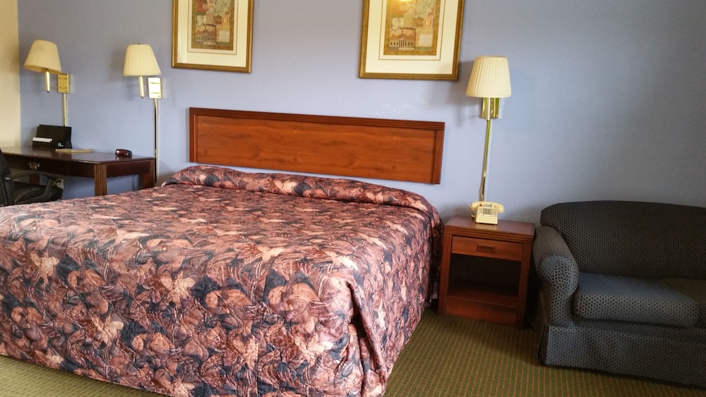 Suite, 1 King Bed, Jetted Tub photo 1