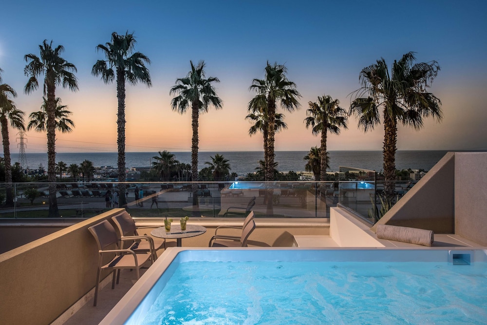Suite with Outdoor Whirlpool (4 persons) - Photo 7