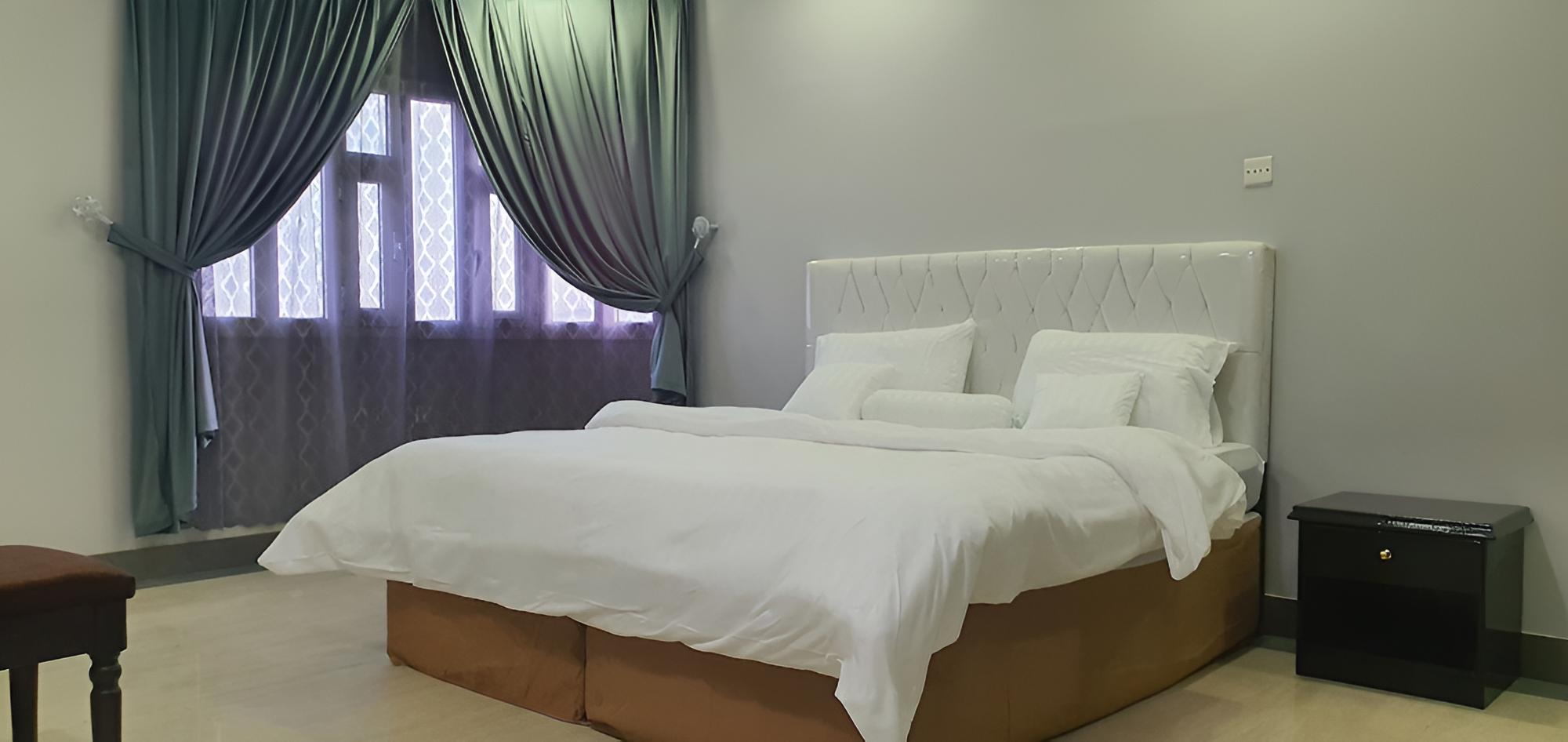 Deluxe Apartment, 1 King Bed photo 1