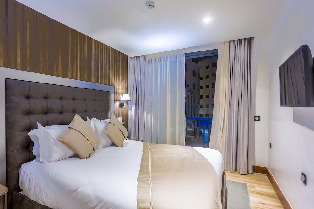 Standard Duplex, 2 Bedrooms