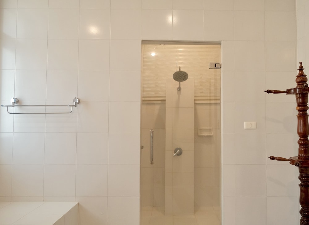 Royal Suite Villa - Photo 2
