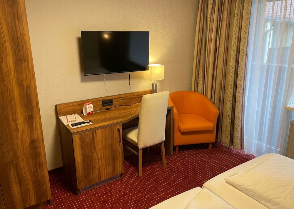 Double Room - Photo 2