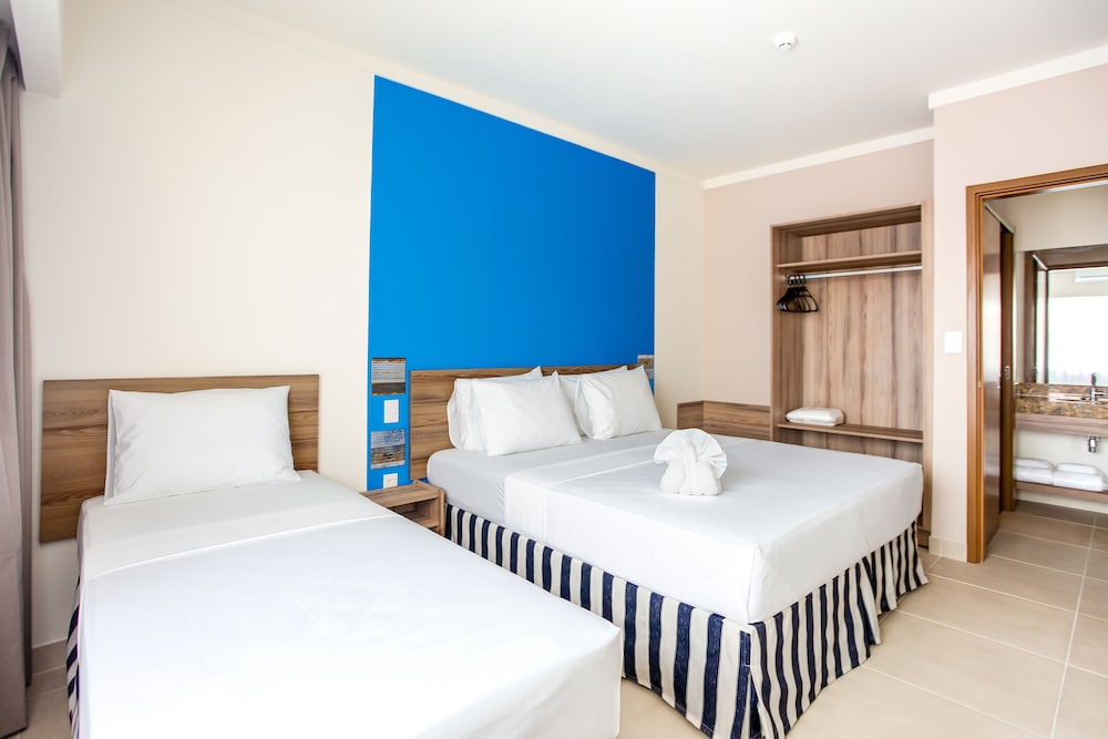 Deluxe Suite, Pool View photo 1