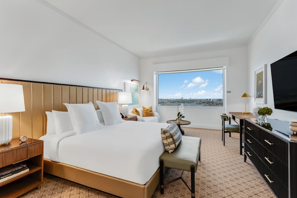 Executive Suite, 1 King Bed