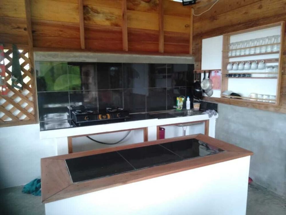 Classic Bungalow - Photo 2