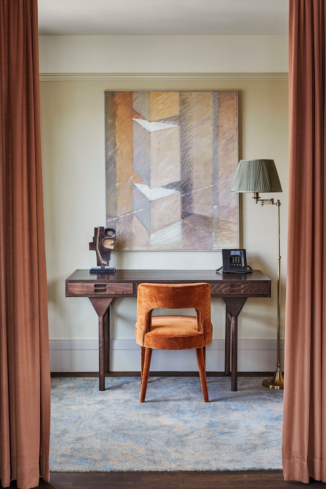 Suite, City View (Prestige)