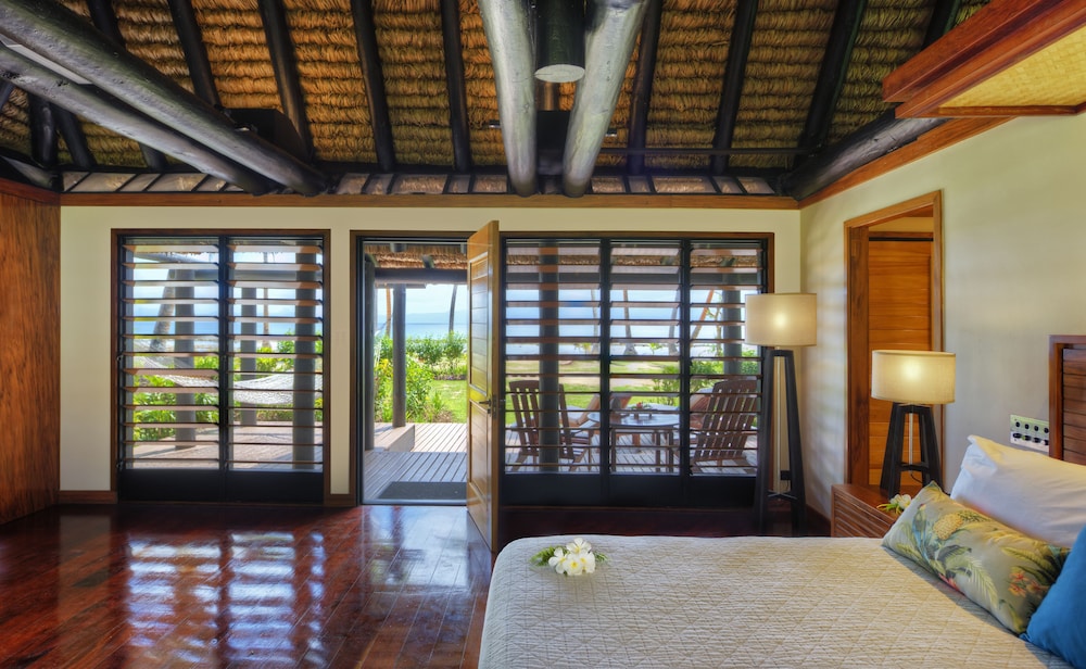 Room, Oceanfront photo 3