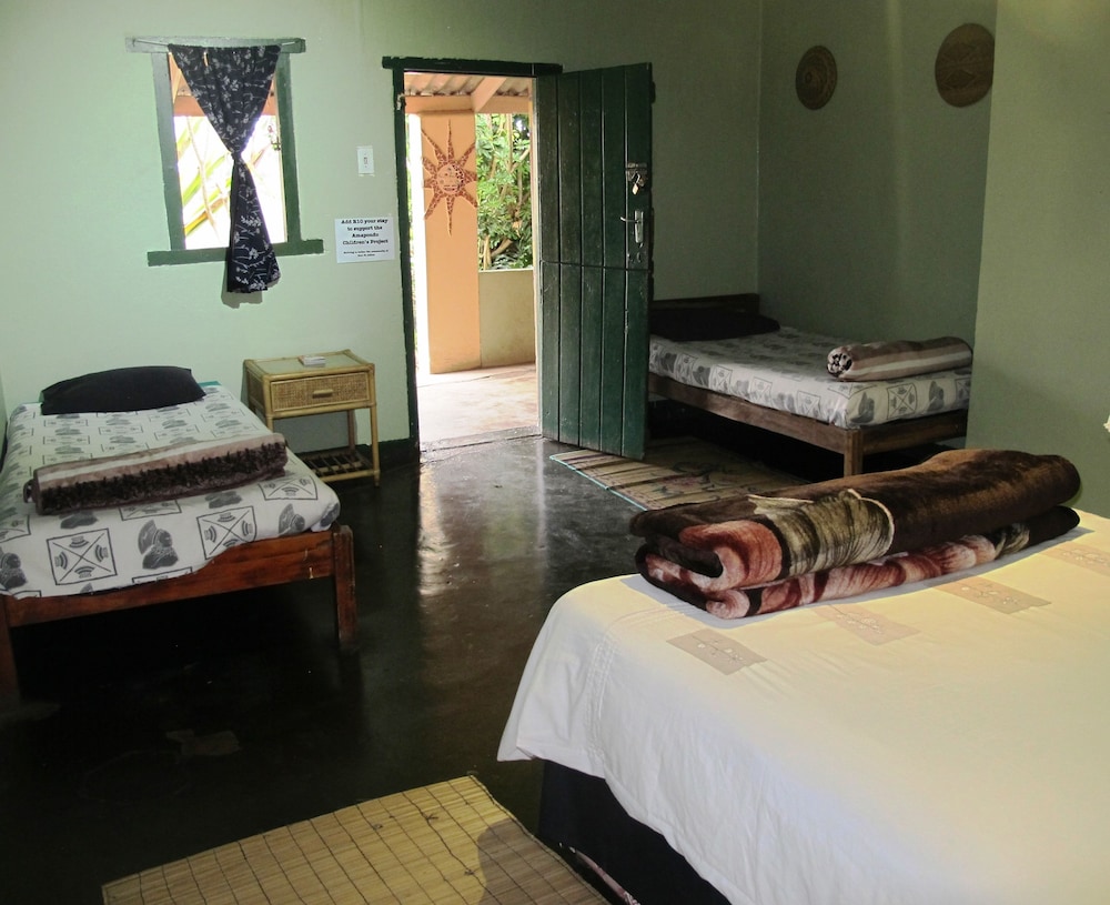 Basic Quadruple Room, 1 Bedroom photo 3