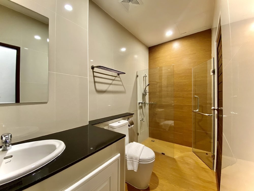 Family Suite - Photo 11