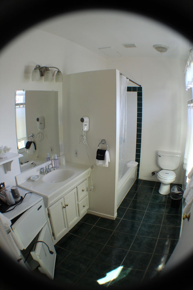 Deluxe Twin Room, 2 Twin Beds, Non Smoking photo 2