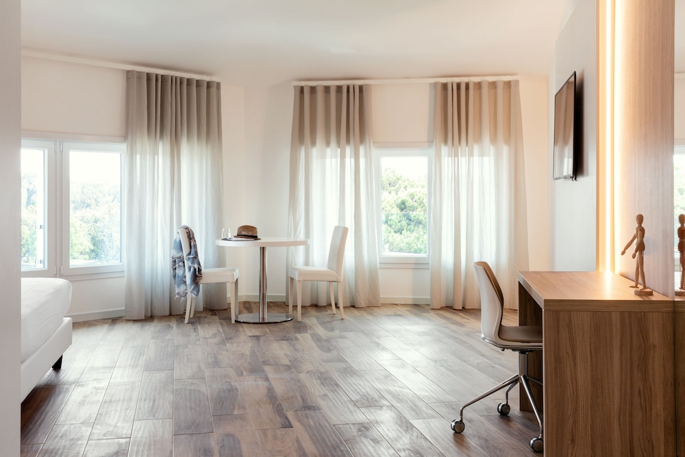 Family Quadruple Room