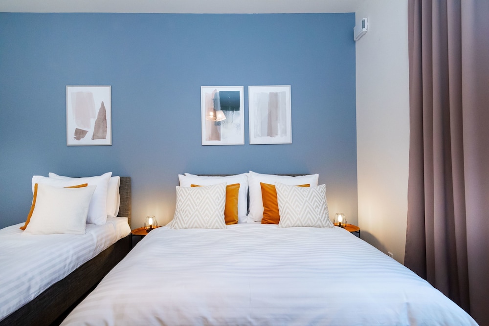 Junior Apartment, Multiple Beds thumbnail 5