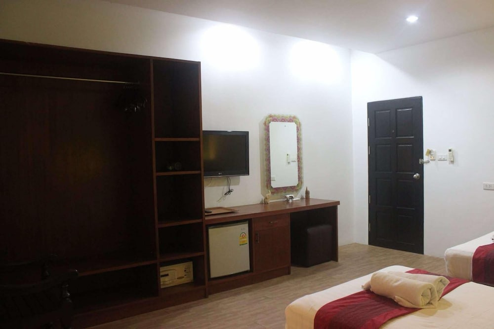 Double or Twin Room photo 3