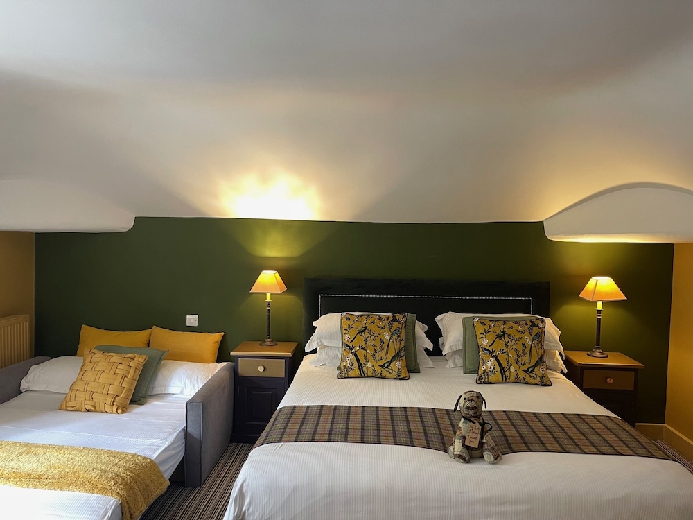 Family Suite, Ensuite photo 3