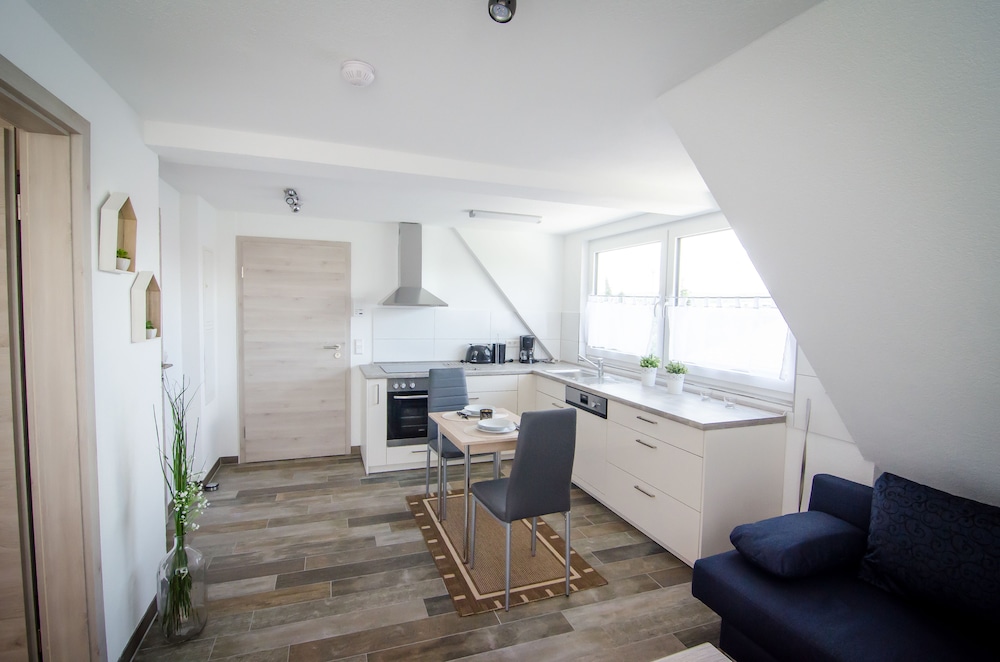 Deluxe Apartment photo 2