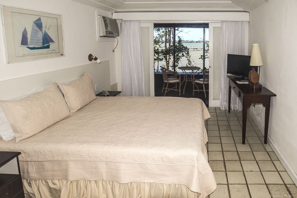 Suite, 1 Double Bed (03 people)