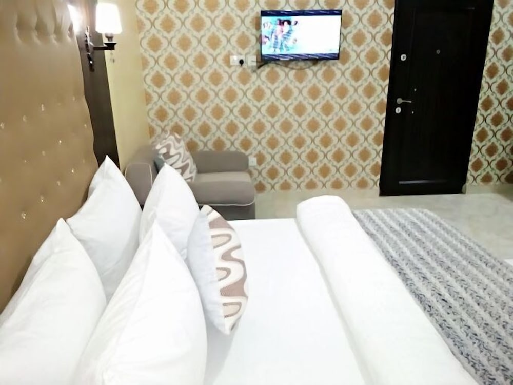 Deluxe Room, Balcony, City View photo 1
