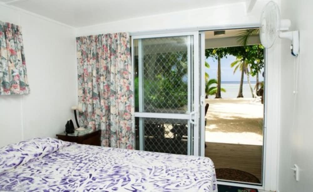 Economy Studio, Beachfront photo 3