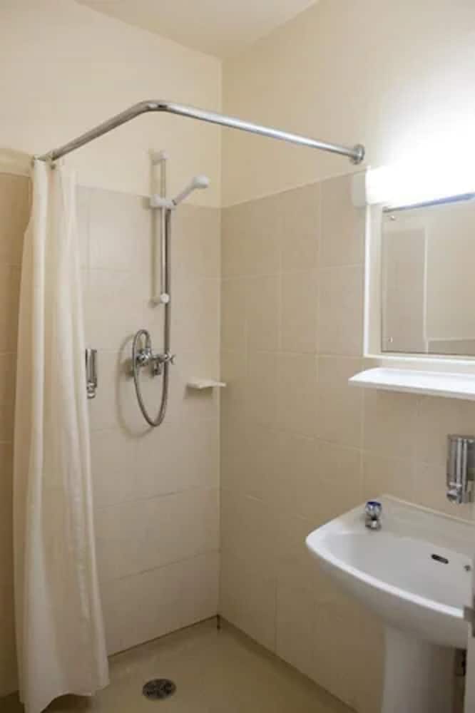 Double Room, River View - Photo 4