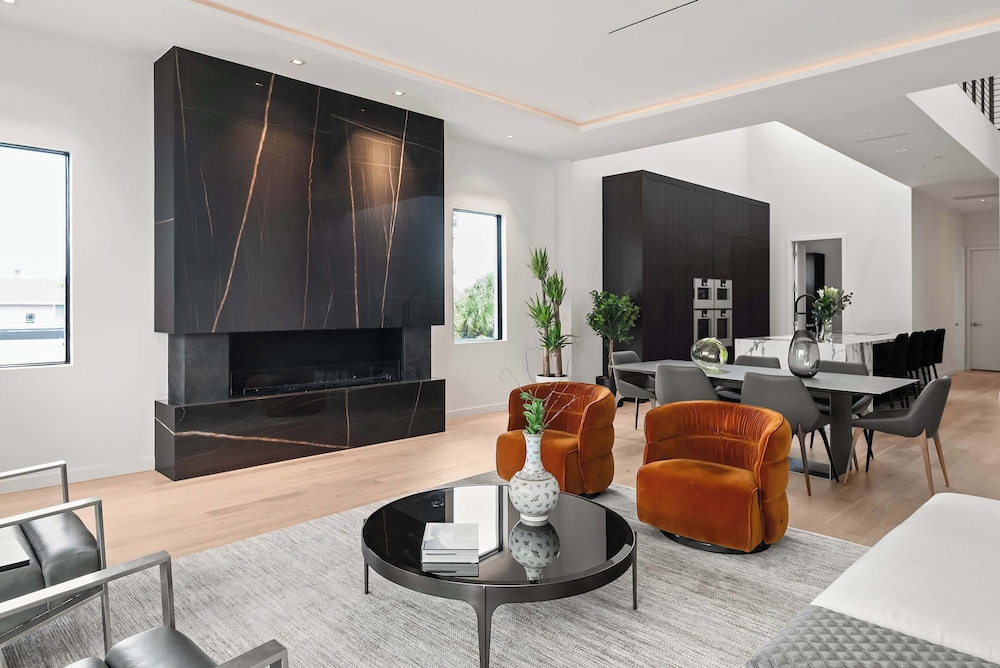 Lux Penthouse 4-story Stunner Rooftop Views, Billede 33