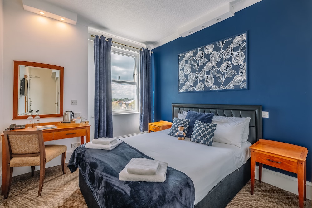 Small Double Room - Photo 1