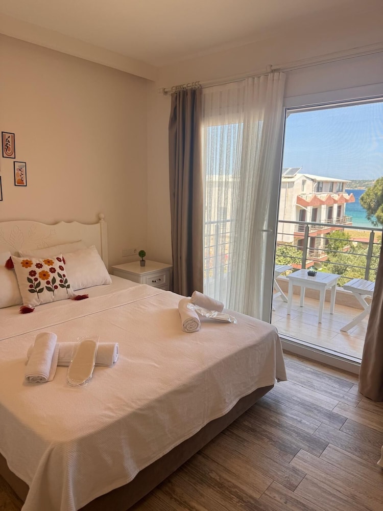 Standard Double Room, Sea View photo 1