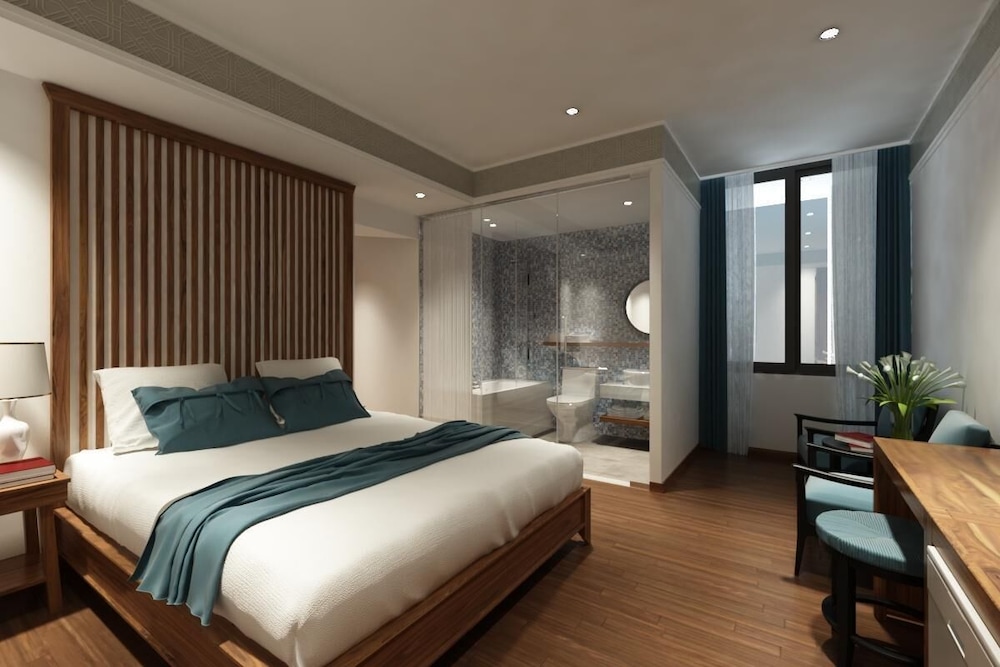 Deluxe Double Or Twin Room - Photo 1
