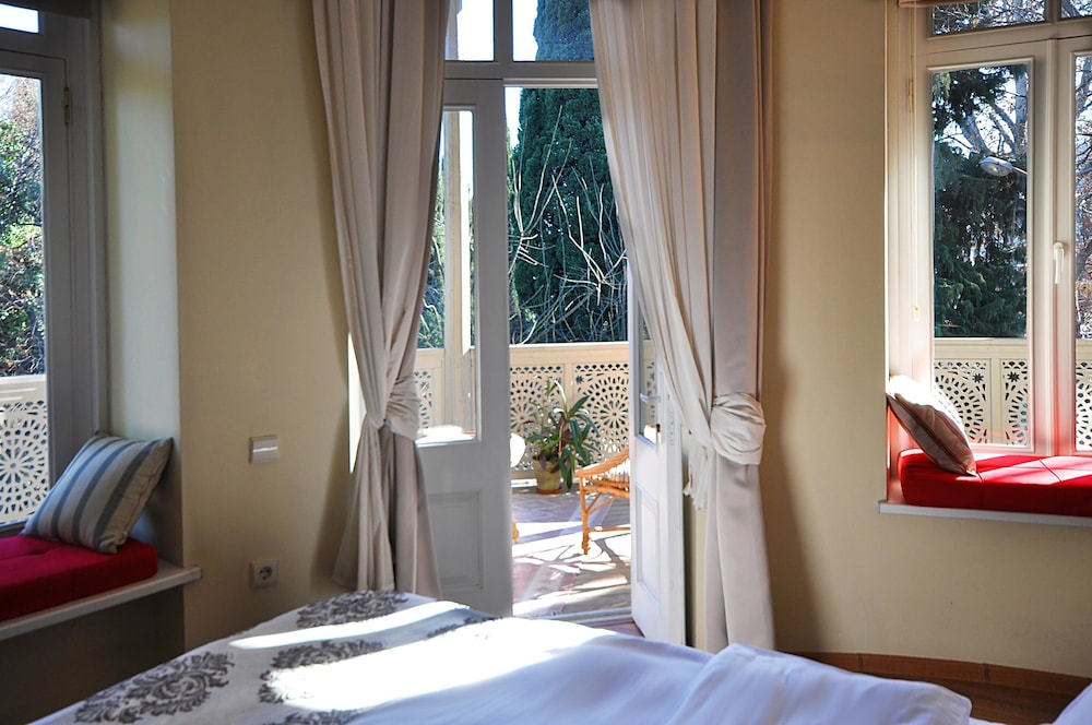 Superior Double Room, Balcony, Park View photo 2