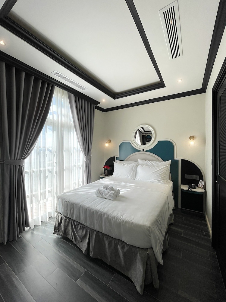 Senior Superior Sea View Room - Photo 1