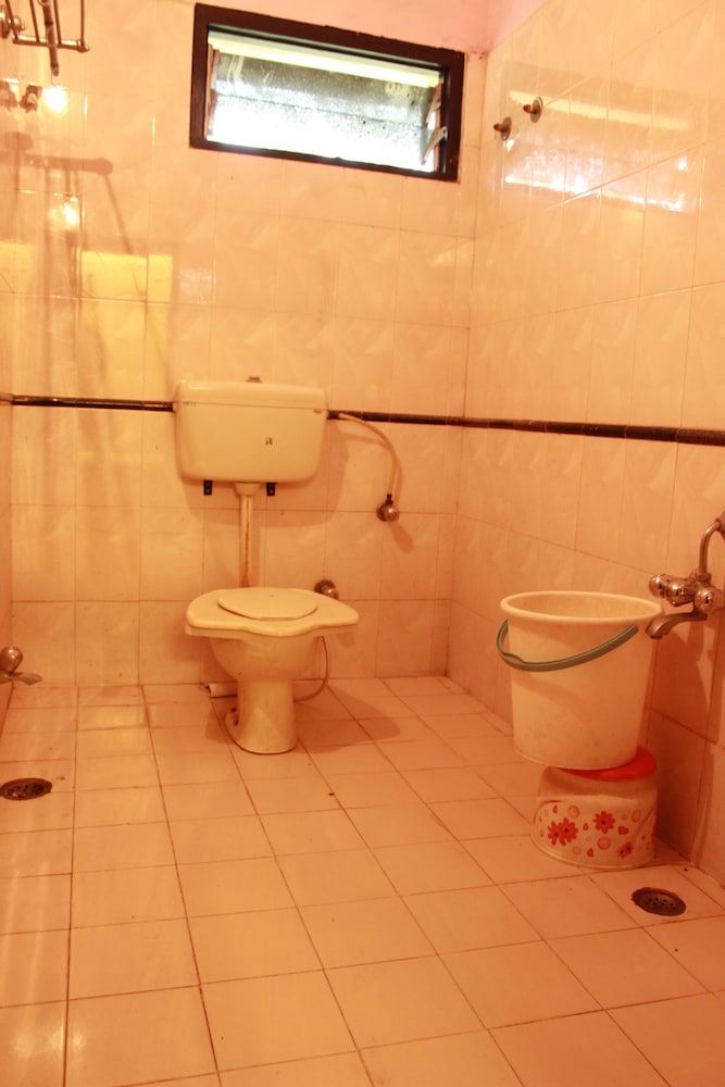 Deluxe non AC KANAK Room - Photo 6