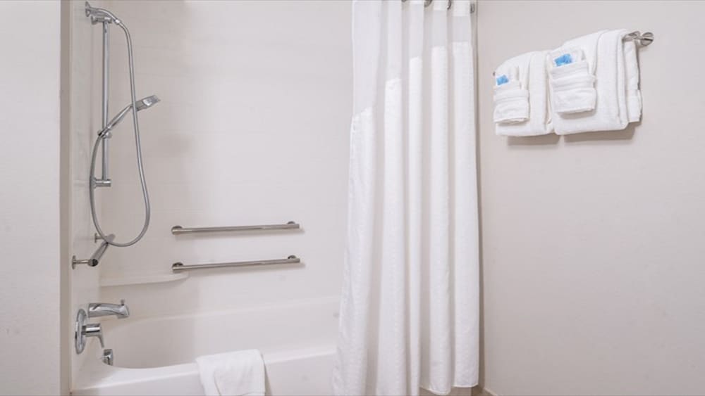 Suite, Multiple Beds, Accessible (Mobility) photo 1