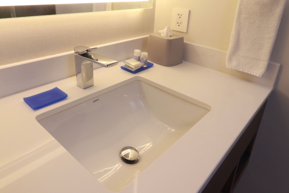 Standard Room - Photo 1