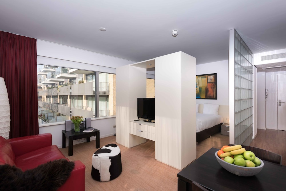Deluxe Studio, 1 Double Bed, Kitchen photo 1