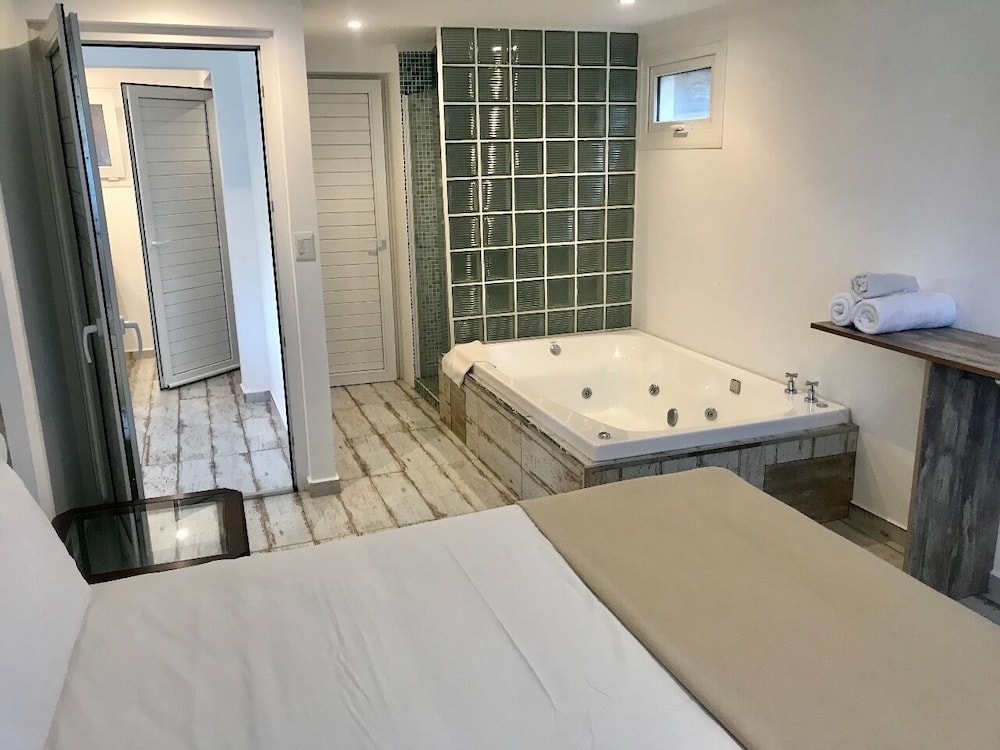 Exclusive Duplex