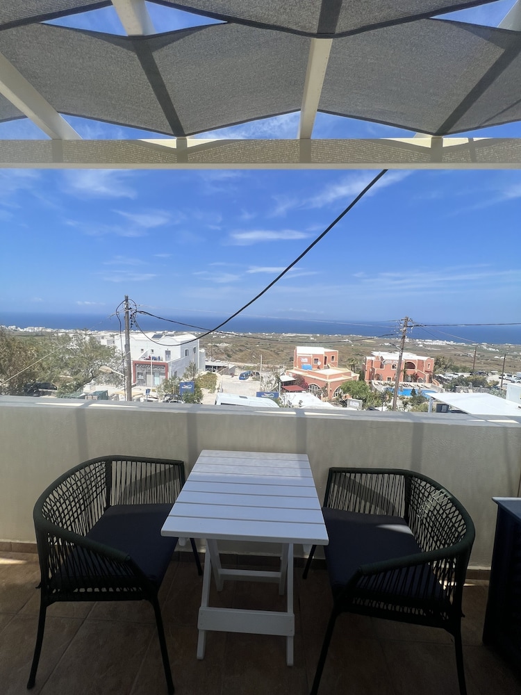 Superior one Bedroom Apartment with outdoor Hot Tub - Photo 11