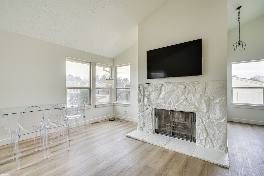 House (4 Bedrooms) photo 2