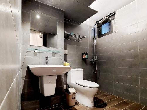 Double Room with Private Bathroom photo 3